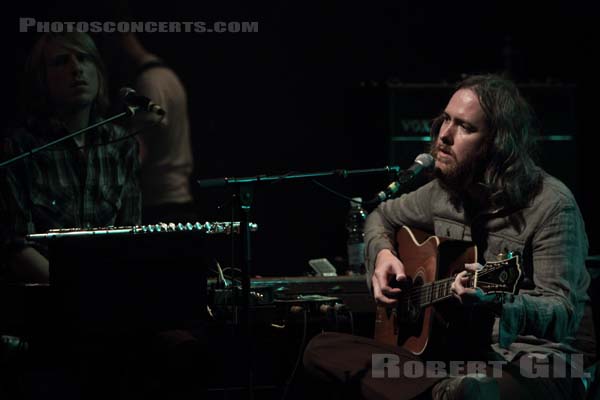 MIDLAKE - 2010-11-04 - PARIS - La Cigale - Timothy Patrick Smith - Jesse Chandler